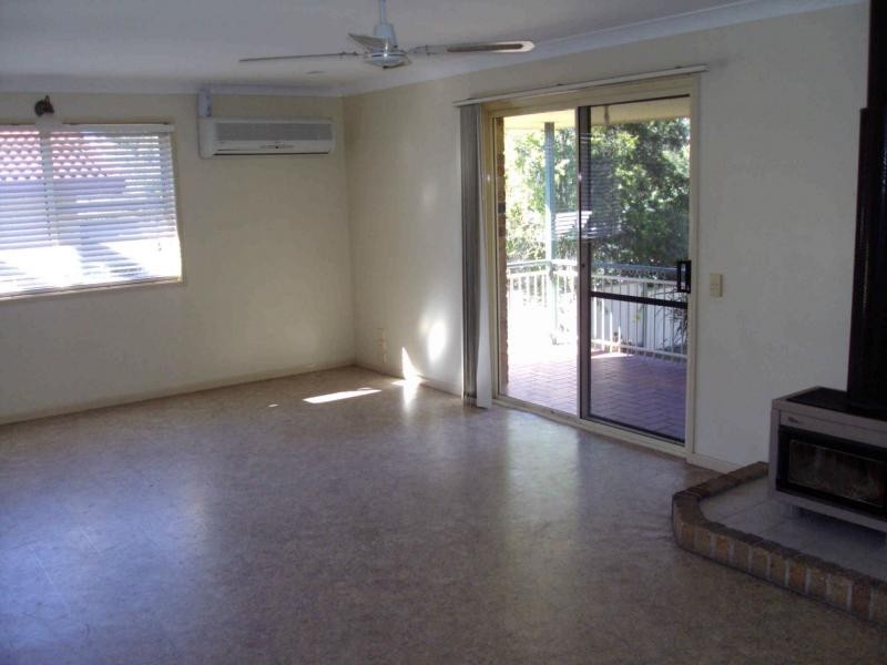 52 Glen Road, Warwick QLD 4370