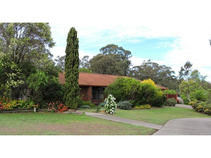 9 Bundaleer Drive, Warwick QLD 4370