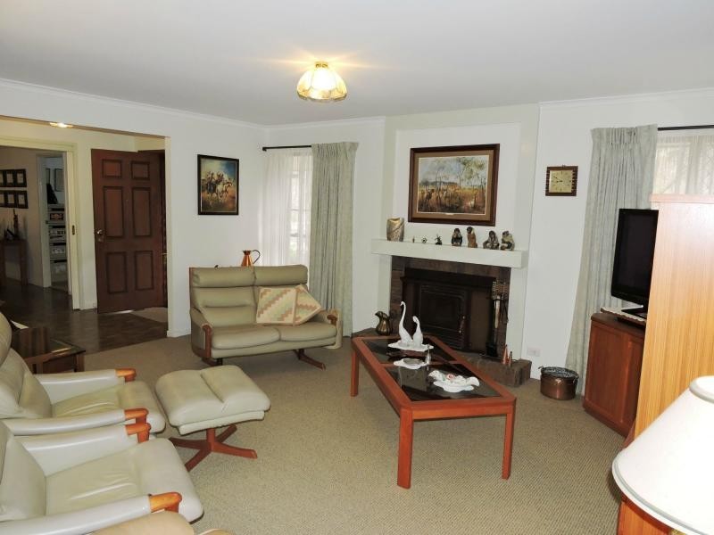 9 Bundaleer Drive, Warwick QLD 4370