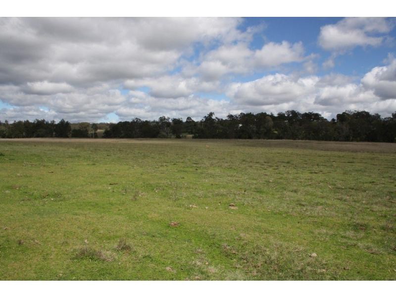 L26 Kingsleigh Road, Rosenthal Heights QLD 4370