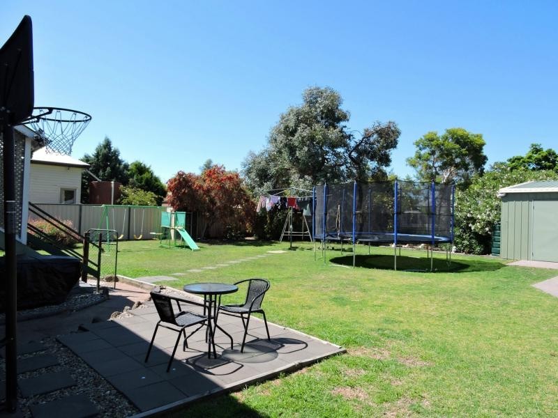 96 Pratten Street, Warwick QLD 4370