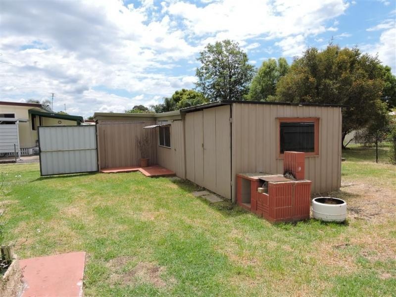 7 Herbert Street, Allora QLD 4362