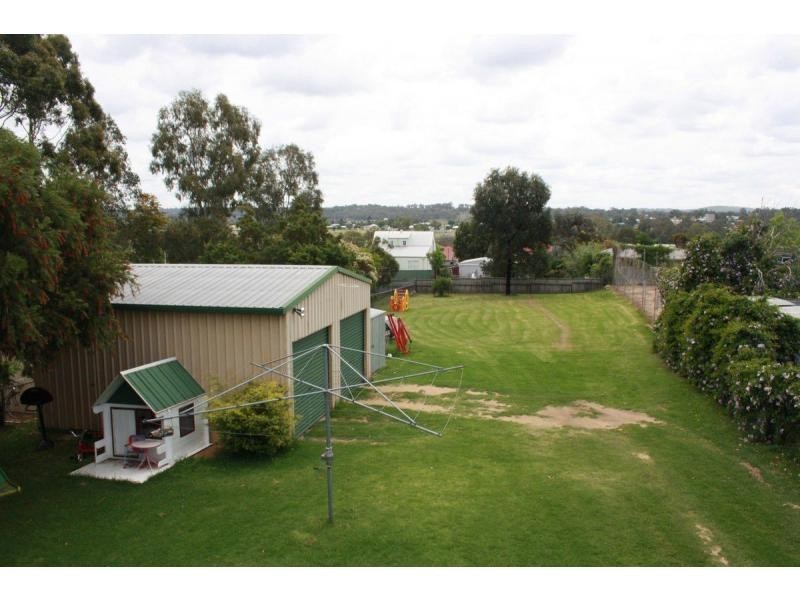 140 Percy Street, Warwick QLD 4370