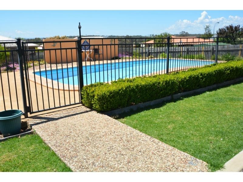 11 Davis Place, Warwick QLD 4370