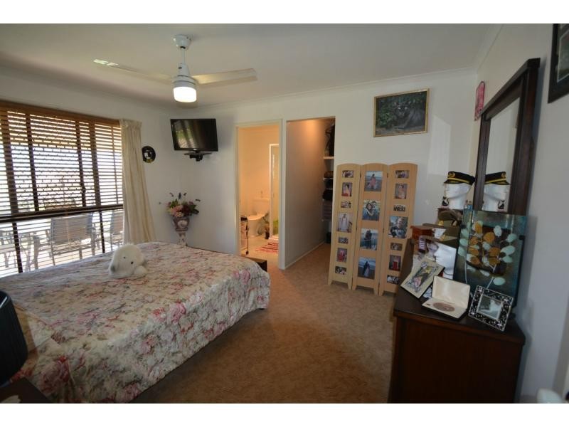 11 Davis Place, Warwick QLD 4370