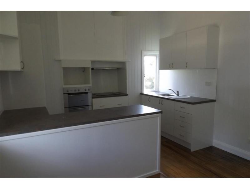 48 Percy Street, Warwick QLD 4370