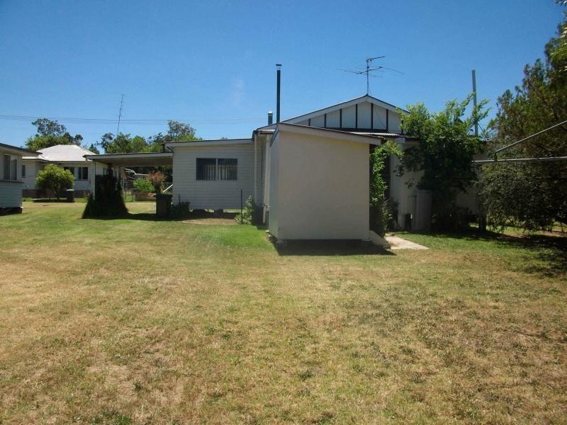 46 Wilga Avenue, Warwick QLD 4370