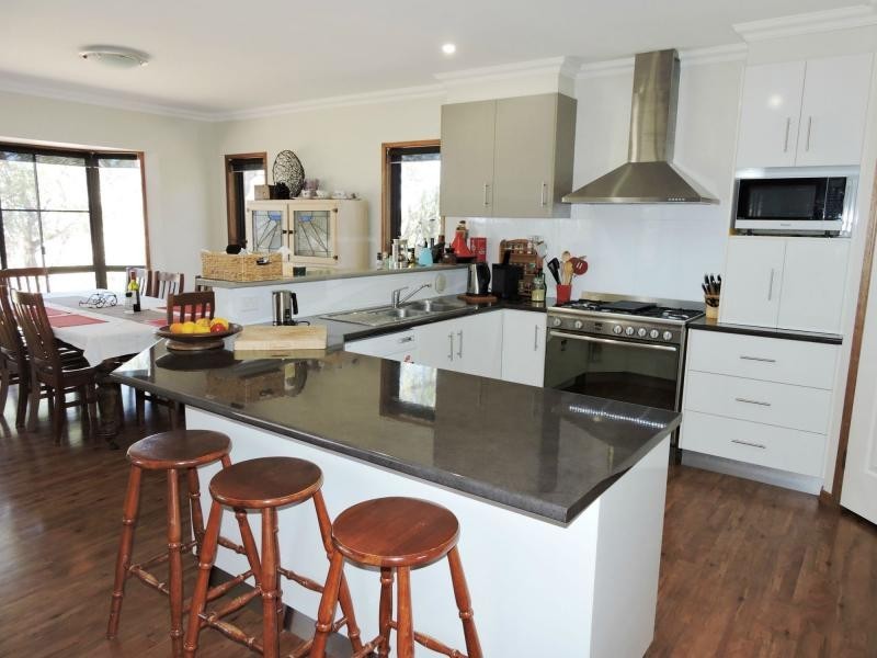 9 Holzwarts Road , Berat, Allora QLD 4362