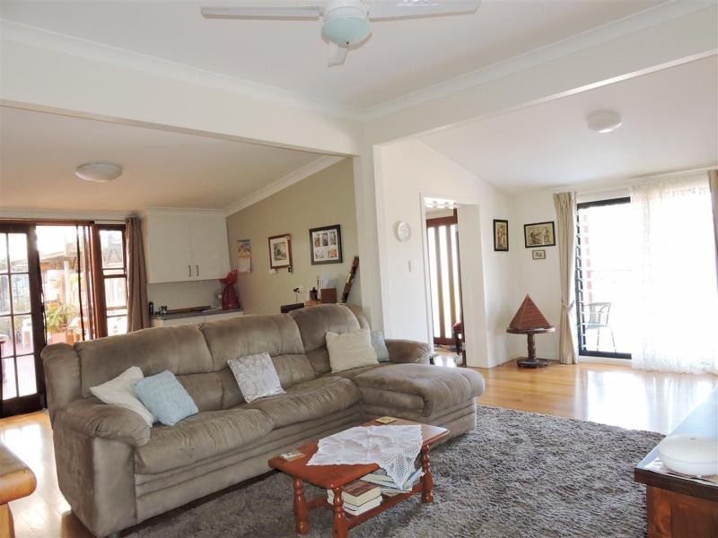 27 Gilbert Crescent, Warwick QLD 4370