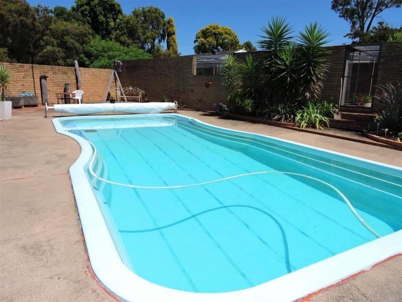 27 Gilbert Crescent, Warwick QLD 4370