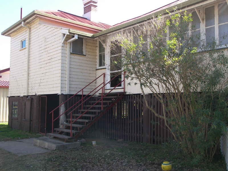 18 Locke Street, Warwick QLD 4370