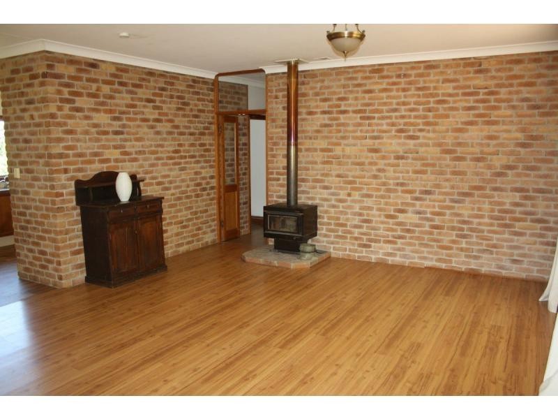 145 East Street, Warwick QLD 4370