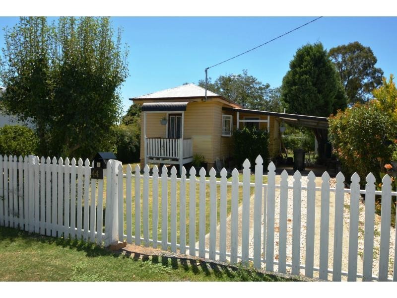 44A Stewart Avenue, Warwick QLD 4370