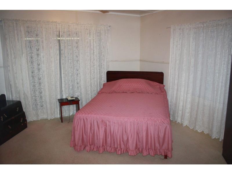 93 Pratten Street, Warwick QLD 4370