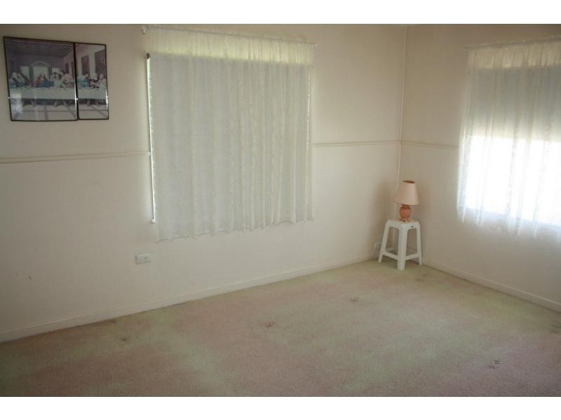 93 Pratten Street, Warwick QLD 4370