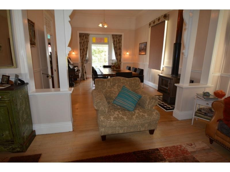 33 Pratten Street, Warwick QLD 4370