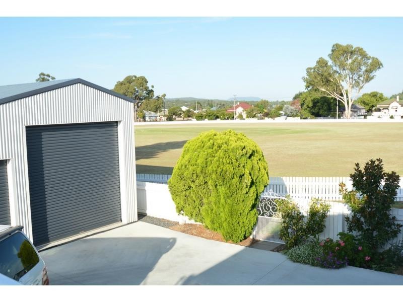 33 Pratten Street, Warwick QLD 4370