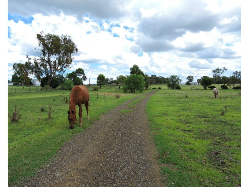 246 Washbourne Road, Emu Vale QLD 4371