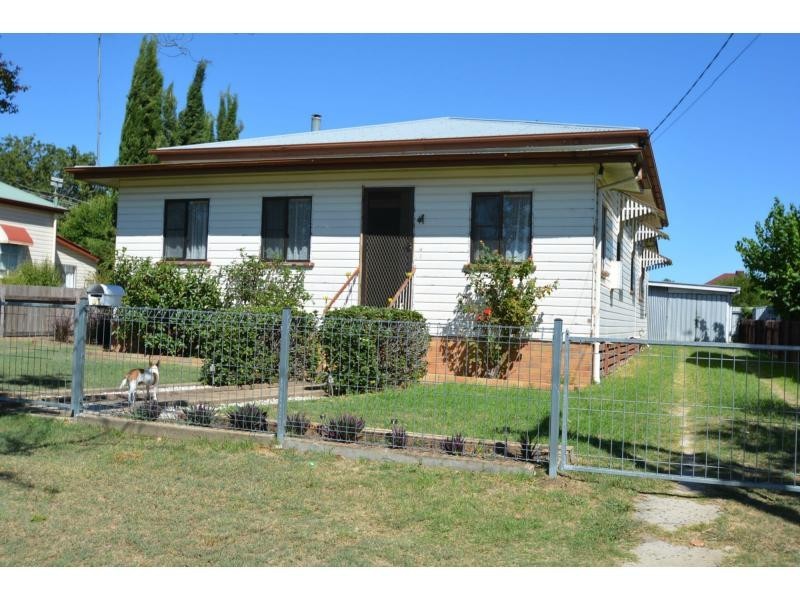 31 Lyons Street, Warwick QLD 4370