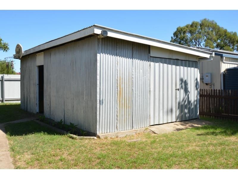 31 Lyons Street, Warwick QLD 4370