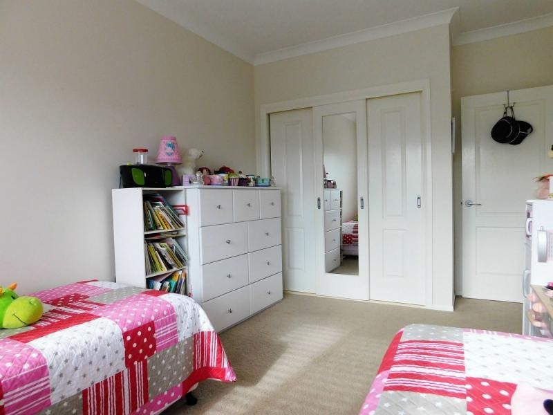 13 Willow Street, Warwick QLD 4370