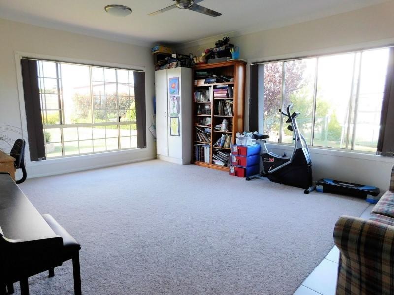 13 Willow Street, Warwick QLD 4370