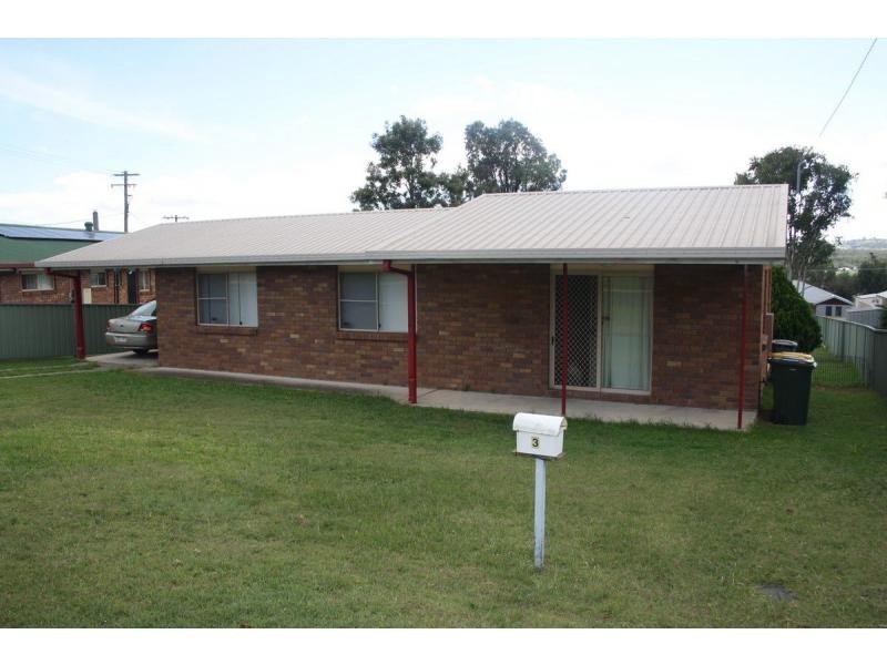 3 Moncrieffe Street, Warwick QLD 4370