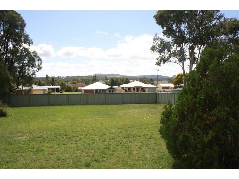 3 Moncrieffe Street, Warwick QLD 4370