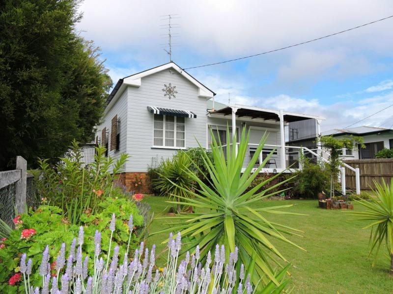140 Pratten Street, Warwick QLD 4370