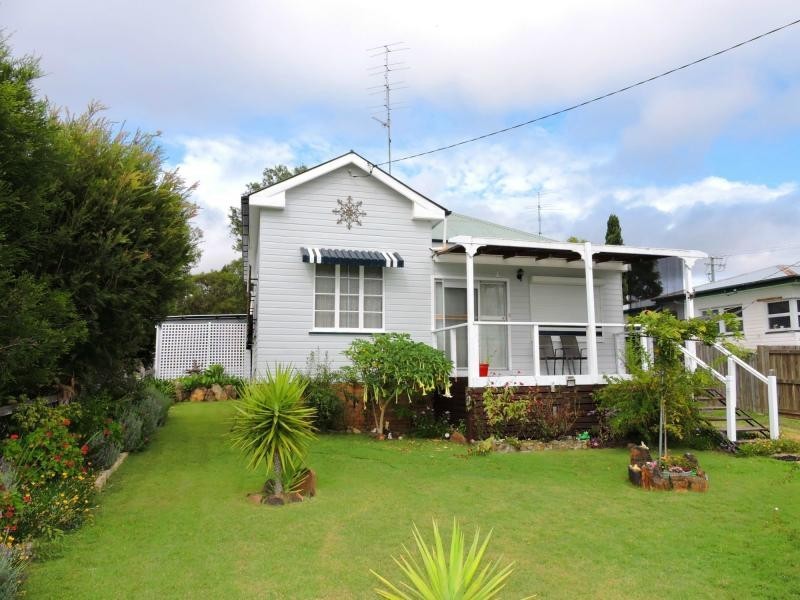 140 Pratten Street, Warwick QLD 4370