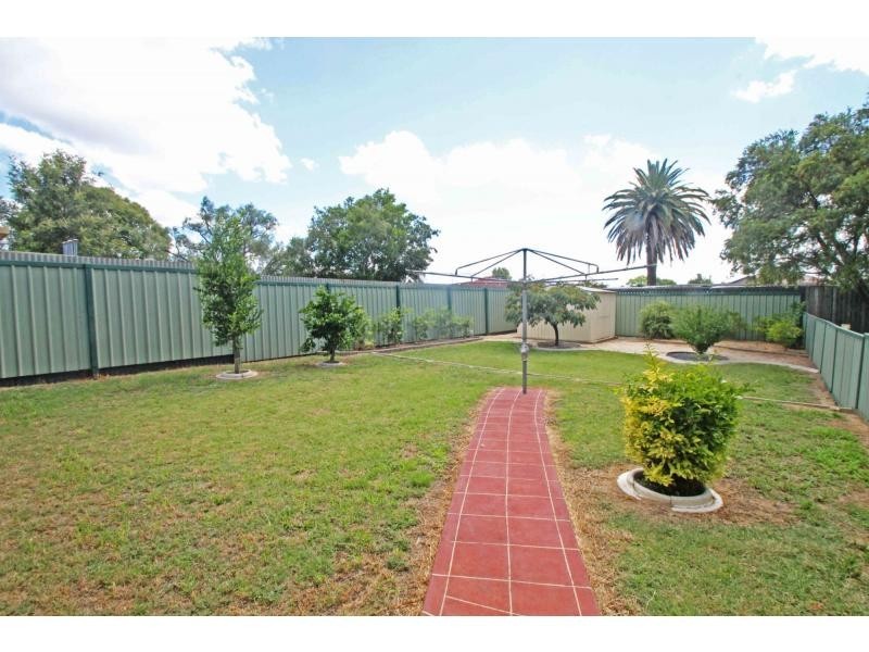 1/3 Sterne Street, Warwick QLD 4370
