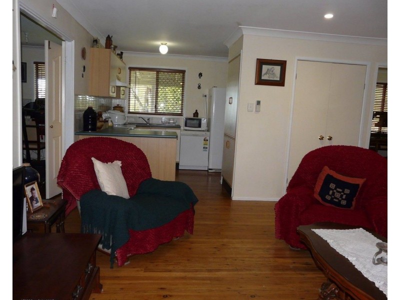 7 Vanneck Street, Yangan QLD 4371