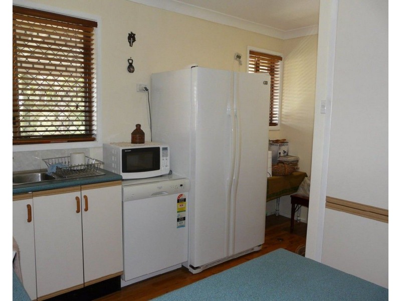 7 Vanneck Street, Yangan QLD 4371