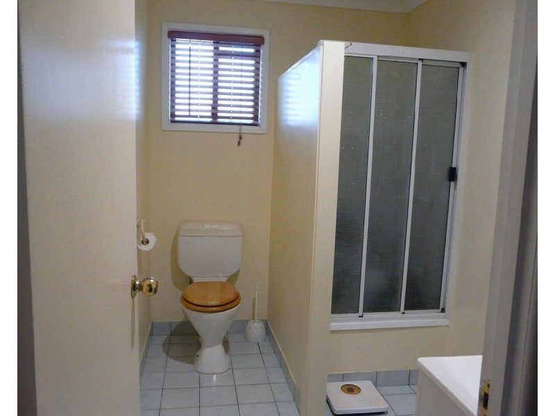 7 Vanneck Street, Yangan QLD 4371