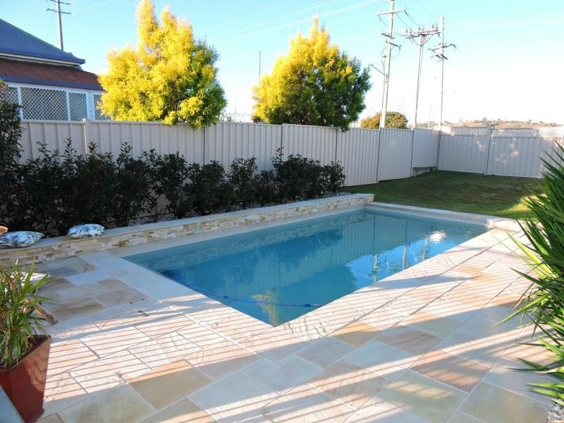1 Iceberg Court, Warwick QLD 4370