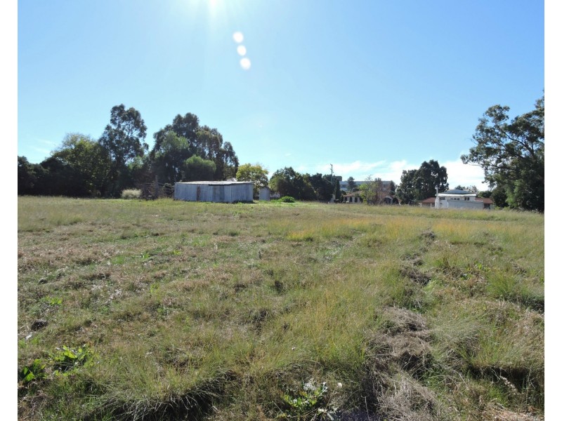 8 Glen Road, Warwick QLD 4370