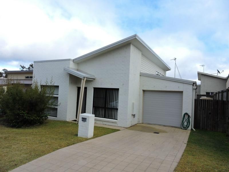 43 Rangers Road, Warwick QLD 4370