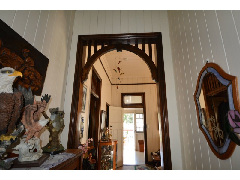 85 Dragon Street, Warwick QLD 4370