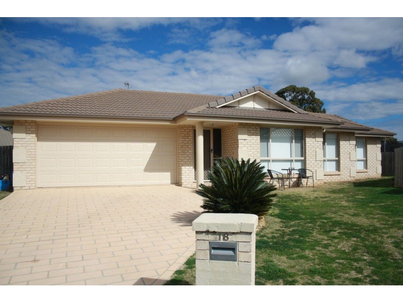 18 Ridgeview Road, Warwick QLD 4370
