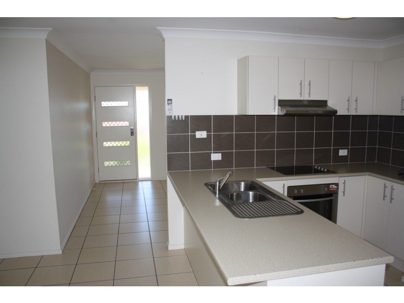 19 Boronia Drive, Warwick QLD 4370