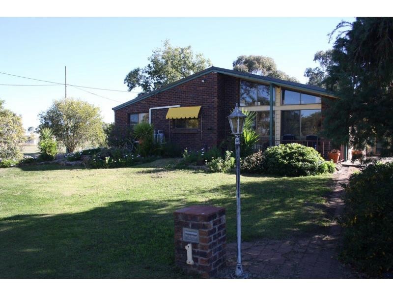 1 Goodrich Street, Inglewood QLD 4387