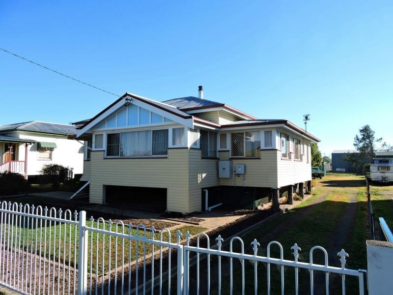 7 Hope Street, Warwick QLD 4370