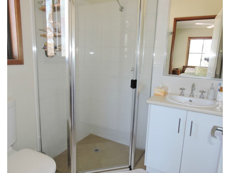 9 Holzwarts Road St, Allora QLD 4362