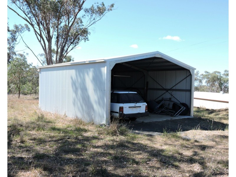 9 Holzwarts Road St, Allora QLD 4362