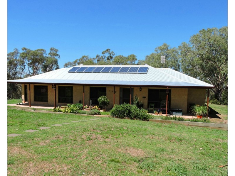 9 Holzwarts Road St, Allora QLD 4362