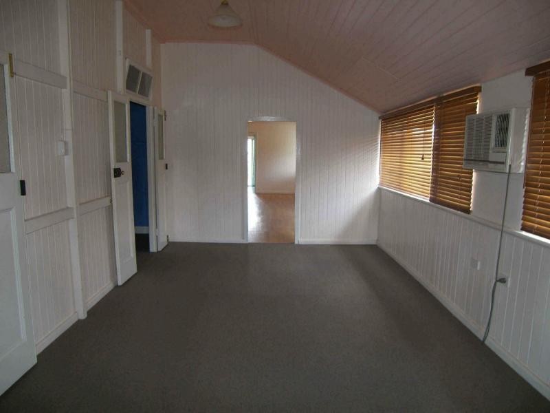 64 Canning Street, Warwick QLD 4370