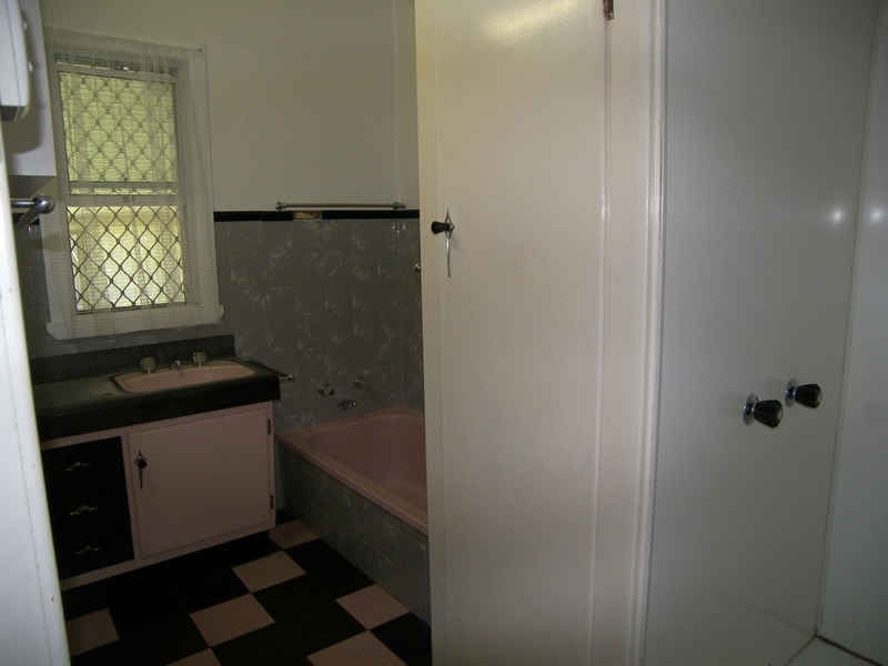 95B Pratten Street, Warwick QLD 4370