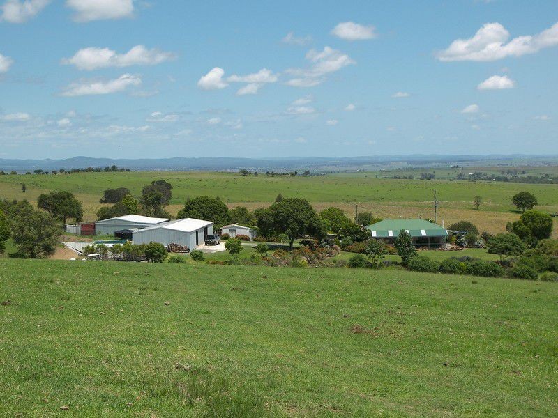 396 Omaras Road, Mount Colliery QLD 4370