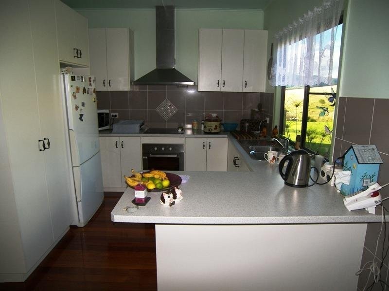 396 Omaras Road, Mount Colliery QLD 4370
