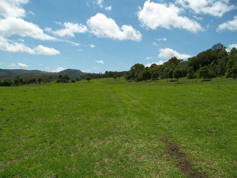 396 Omaras Road, Mount Colliery QLD 4370